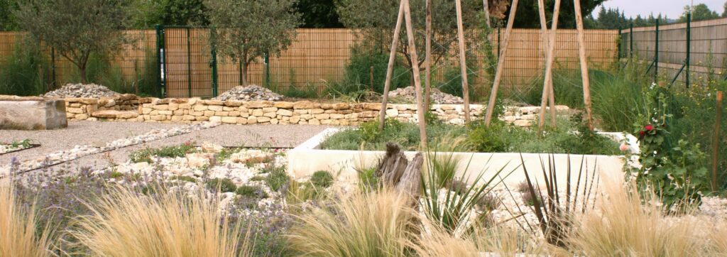 Conception d’un jardin sec écologique — Provence