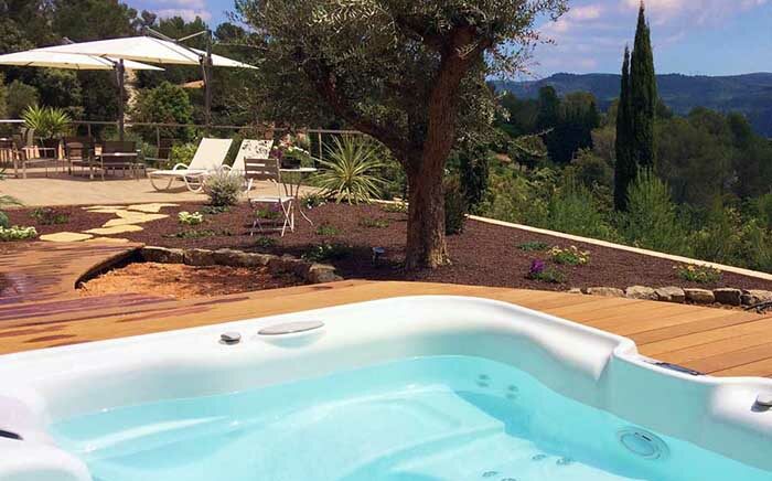Aménagement d’un spa dans une propriété à Méounes dans le Var