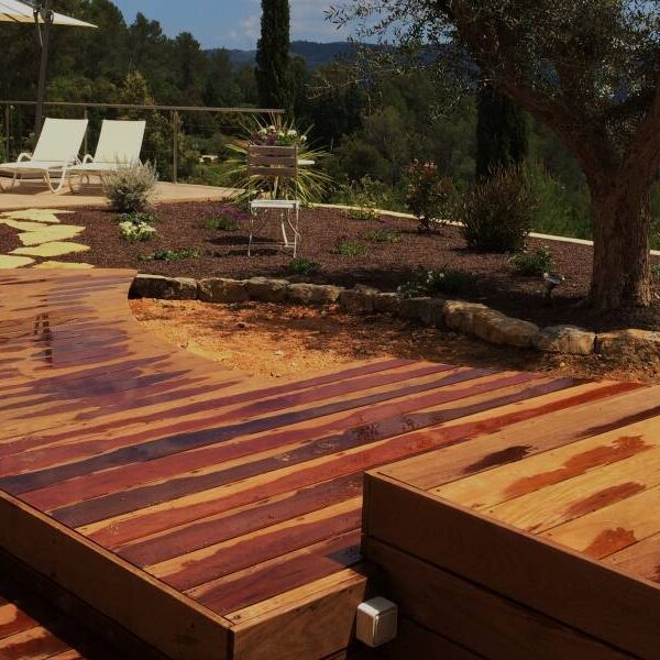 Aménagement d’un spa dans une propriété à Méounes dans le Var