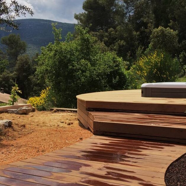 Aménagement d’un spa dans une propriété à Méounes dans le Var
