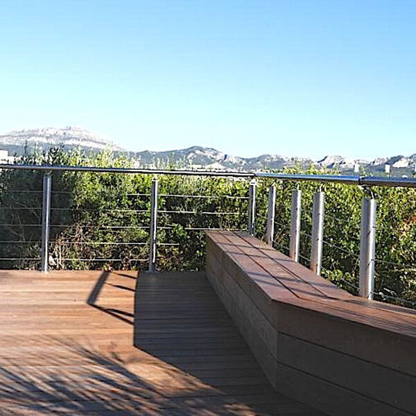 Restructuration d'un jardin vue mer à Marseille 7ème