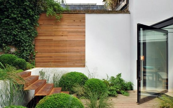 design-exterieur-escaliers-modulables-dans-jardins