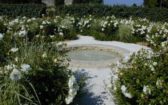 jardin-alchimiste-alpilles