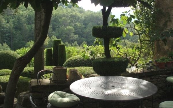 le-jardin-louve-bonnieux