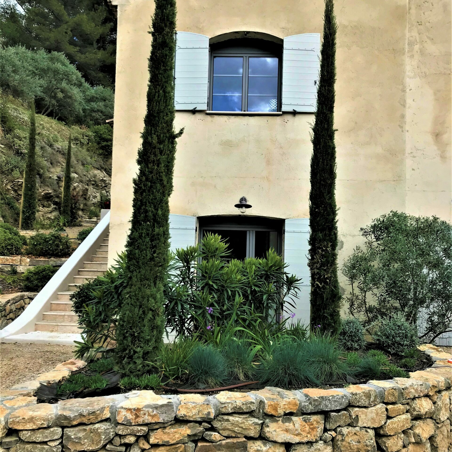 Création jardin belvédère de la Sainte Victoire