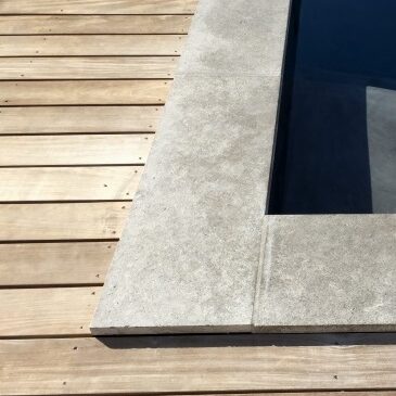 Le jardin sur la mer de la maison blanche - Côte Bleue