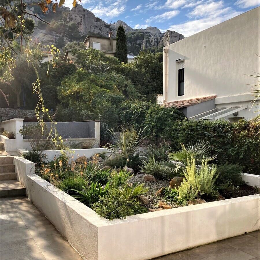 Aménagement jardin d’une maison contemporaine, Marseille Veyre