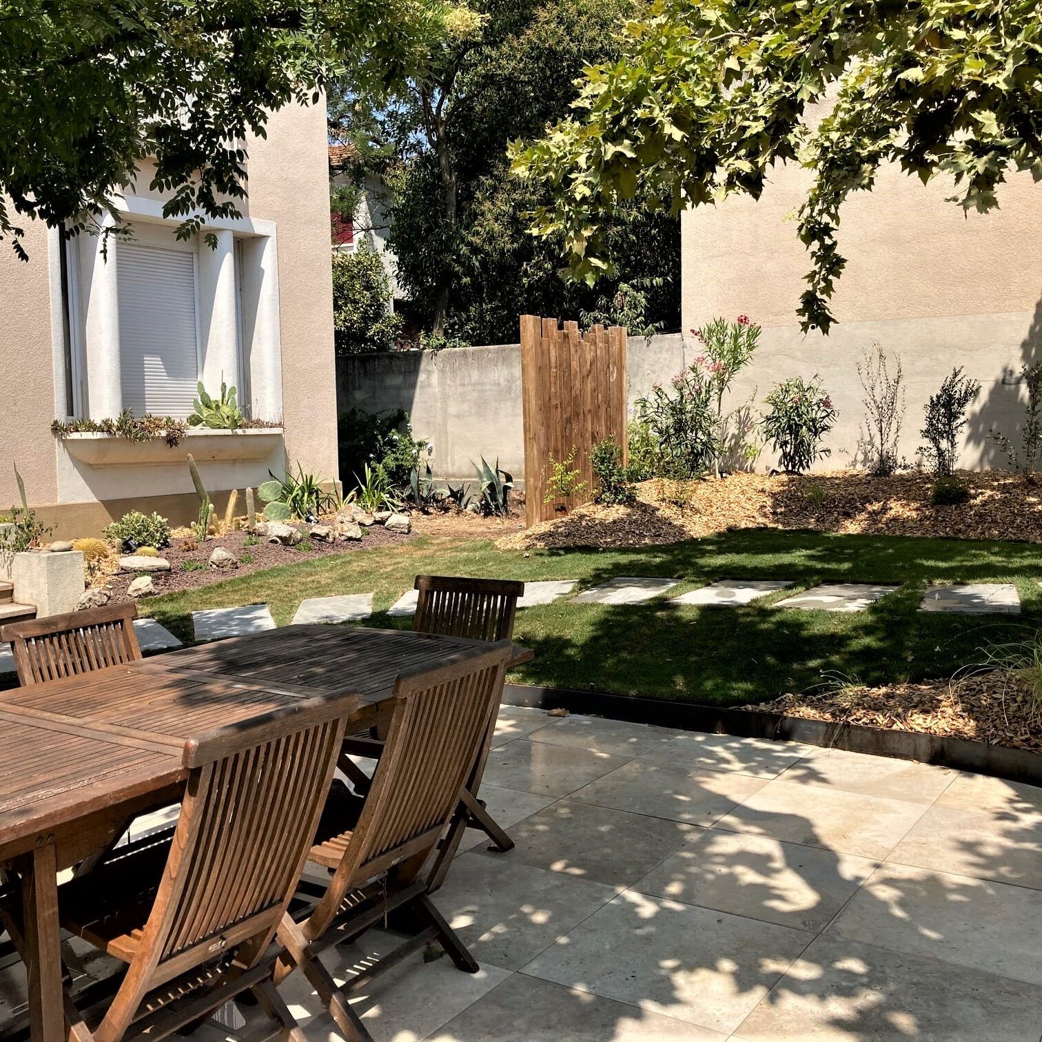 Aménagement d'un jardin - Hôtel particulier Bd Michelet à Marseille