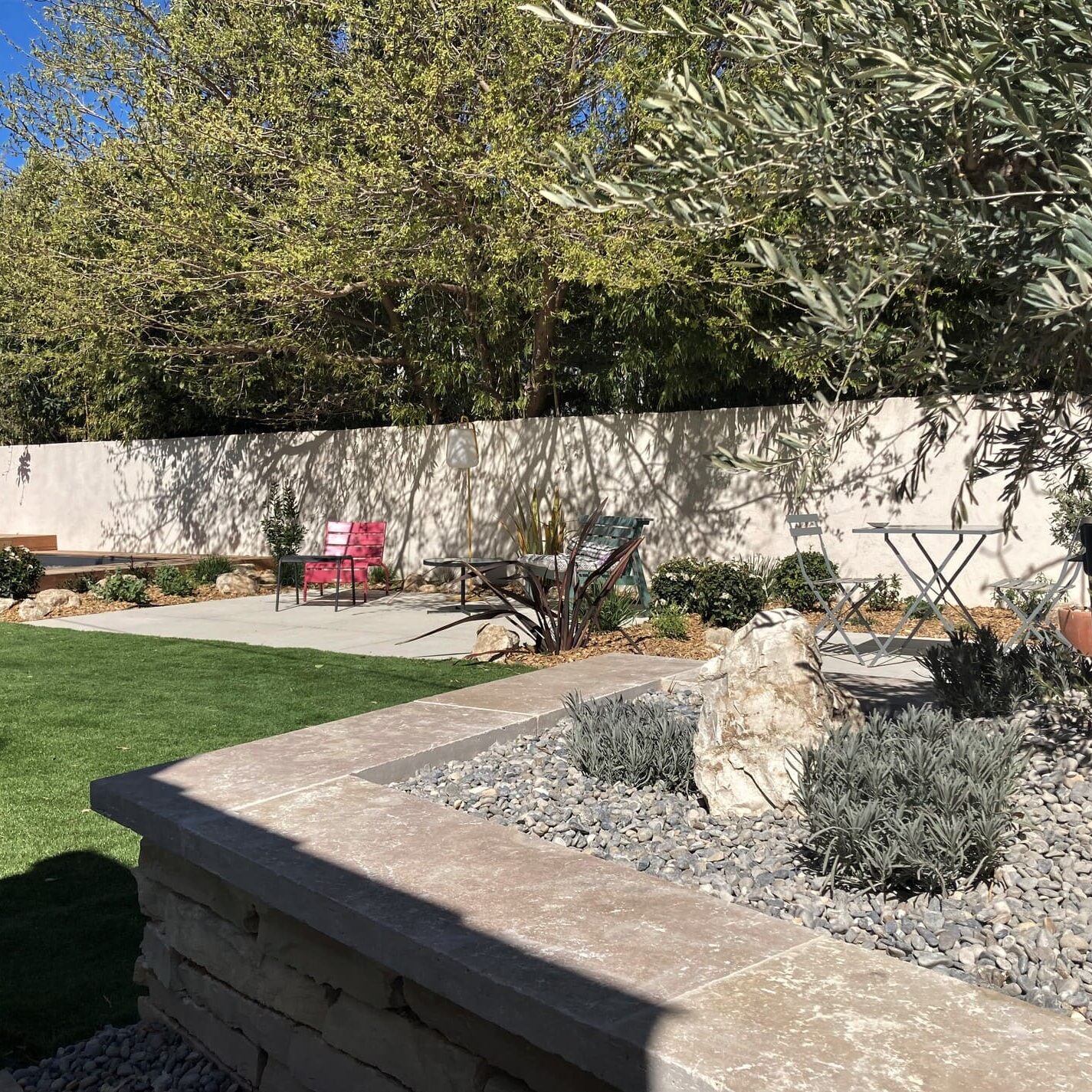 Conception d'un jardin de ville à Marseille dans le 8ème