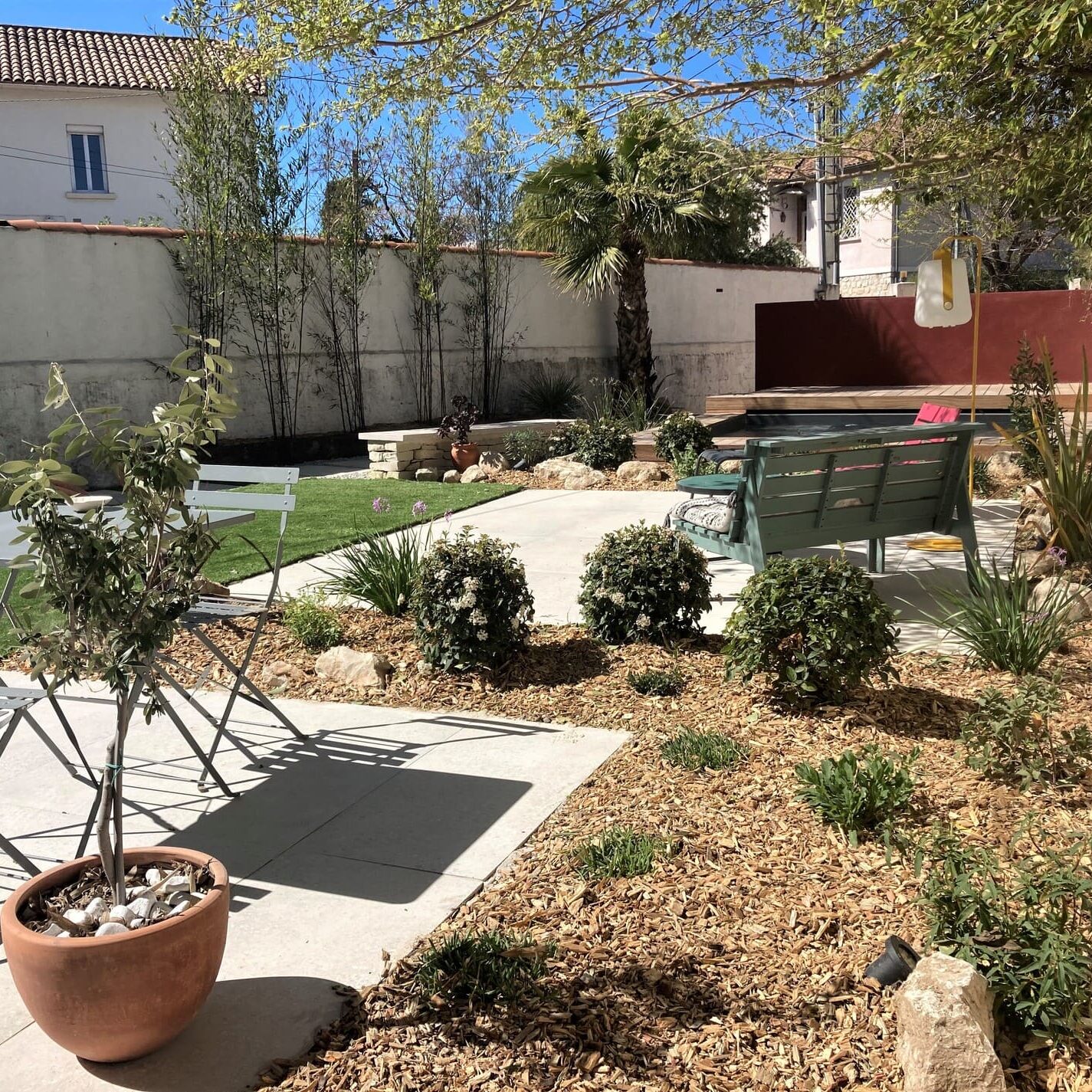Conception d'un jardin de ville à Marseille dans le 8ème