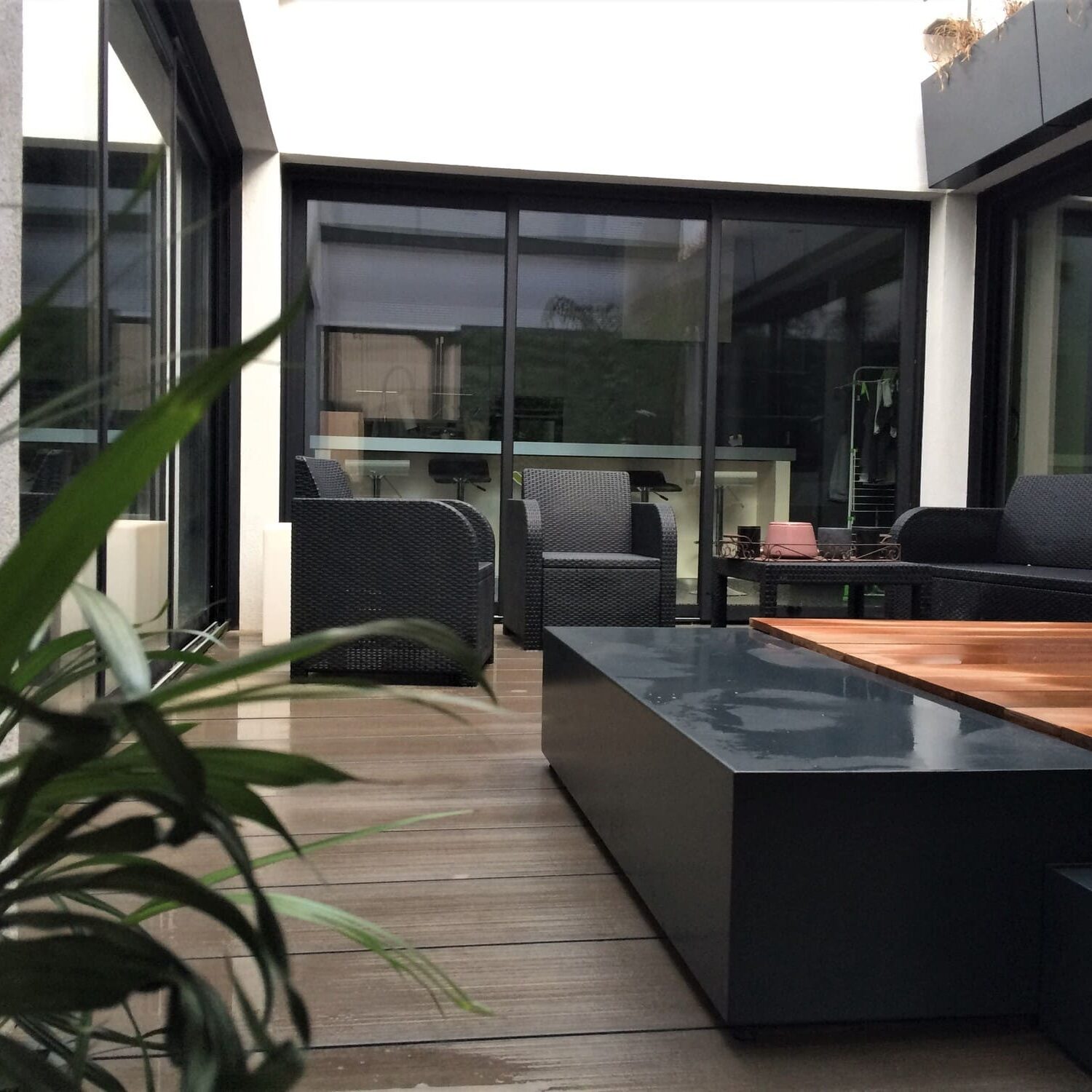 Aménagement du patio d'un loft à La Seyne sur Mer en Provence