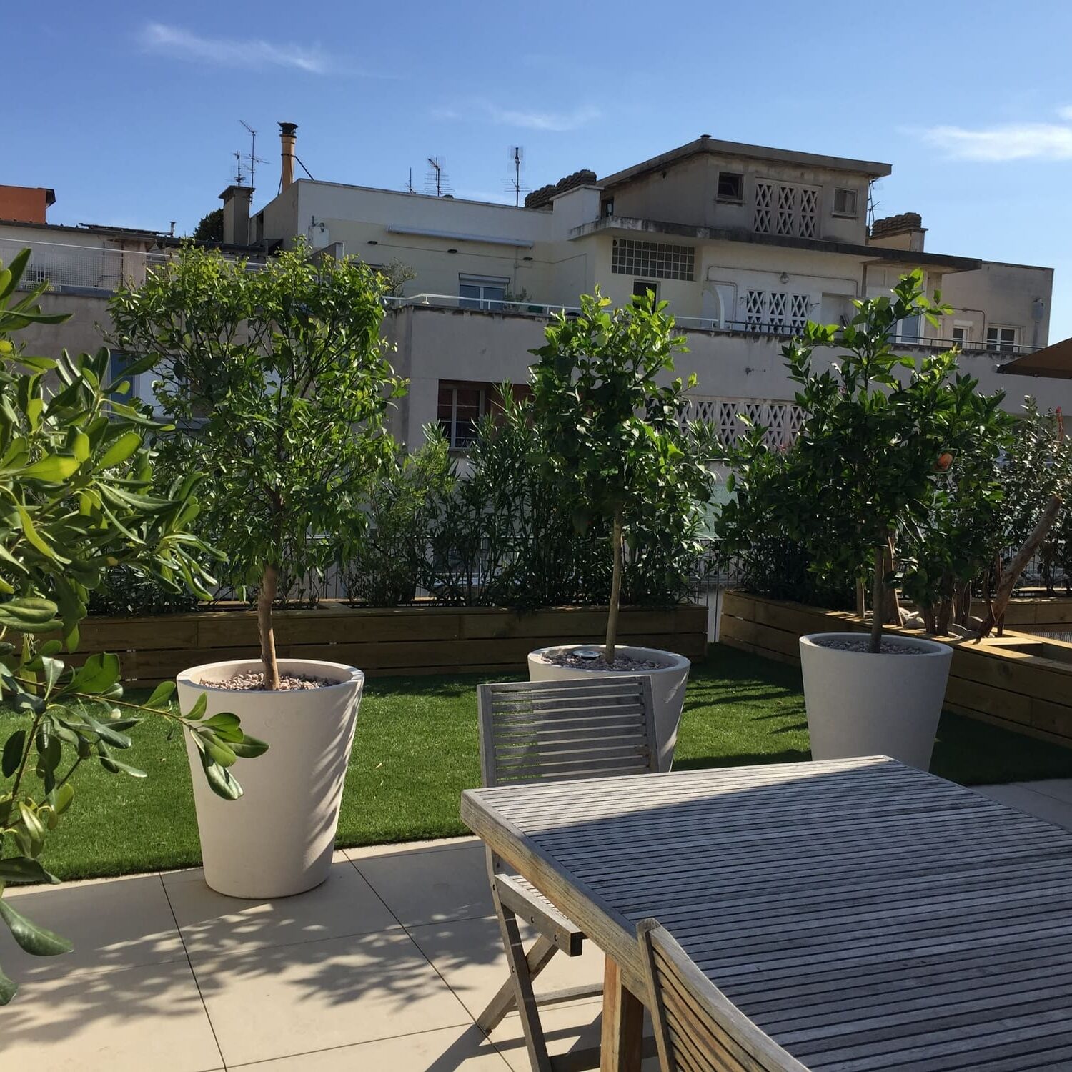 Conception d'une terrasse en ville d’un appartement à Marseille (Prado)