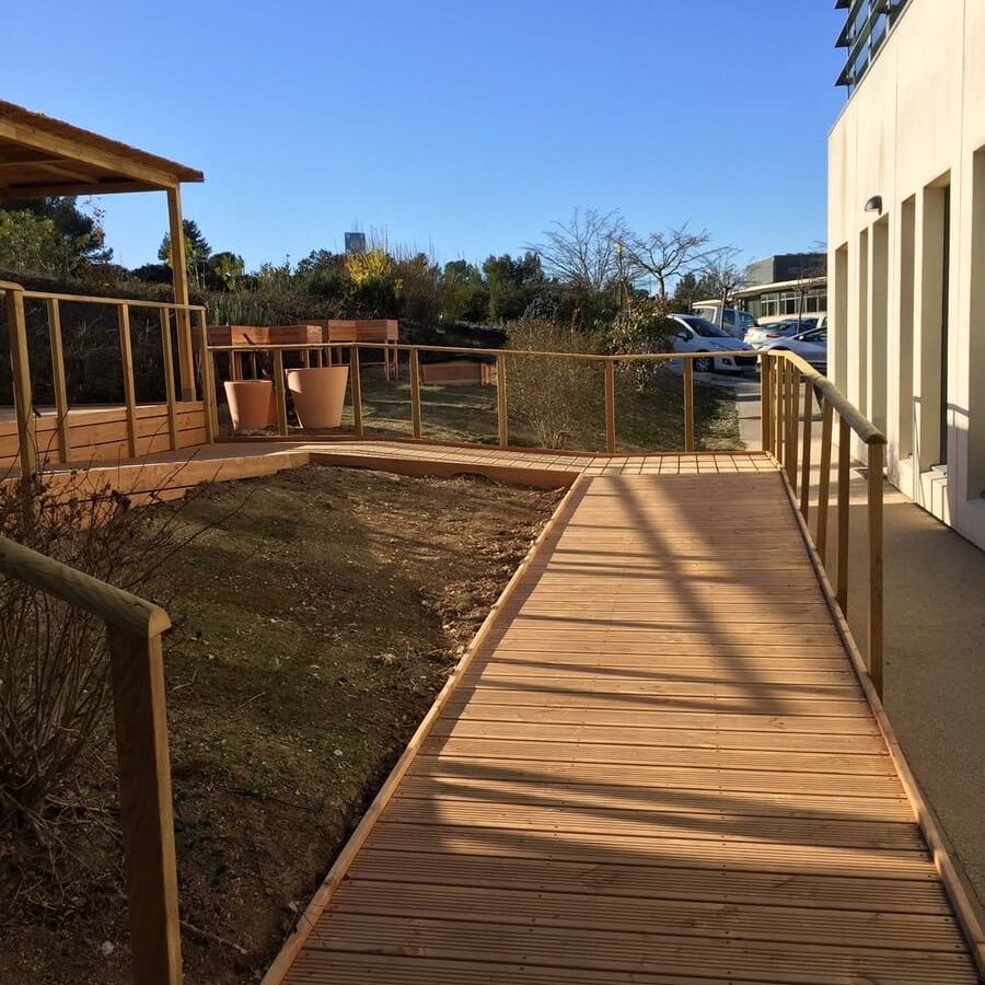 Création de terrasses de R.T.E. (Réseau Transport d’Électricité) – Les Milles