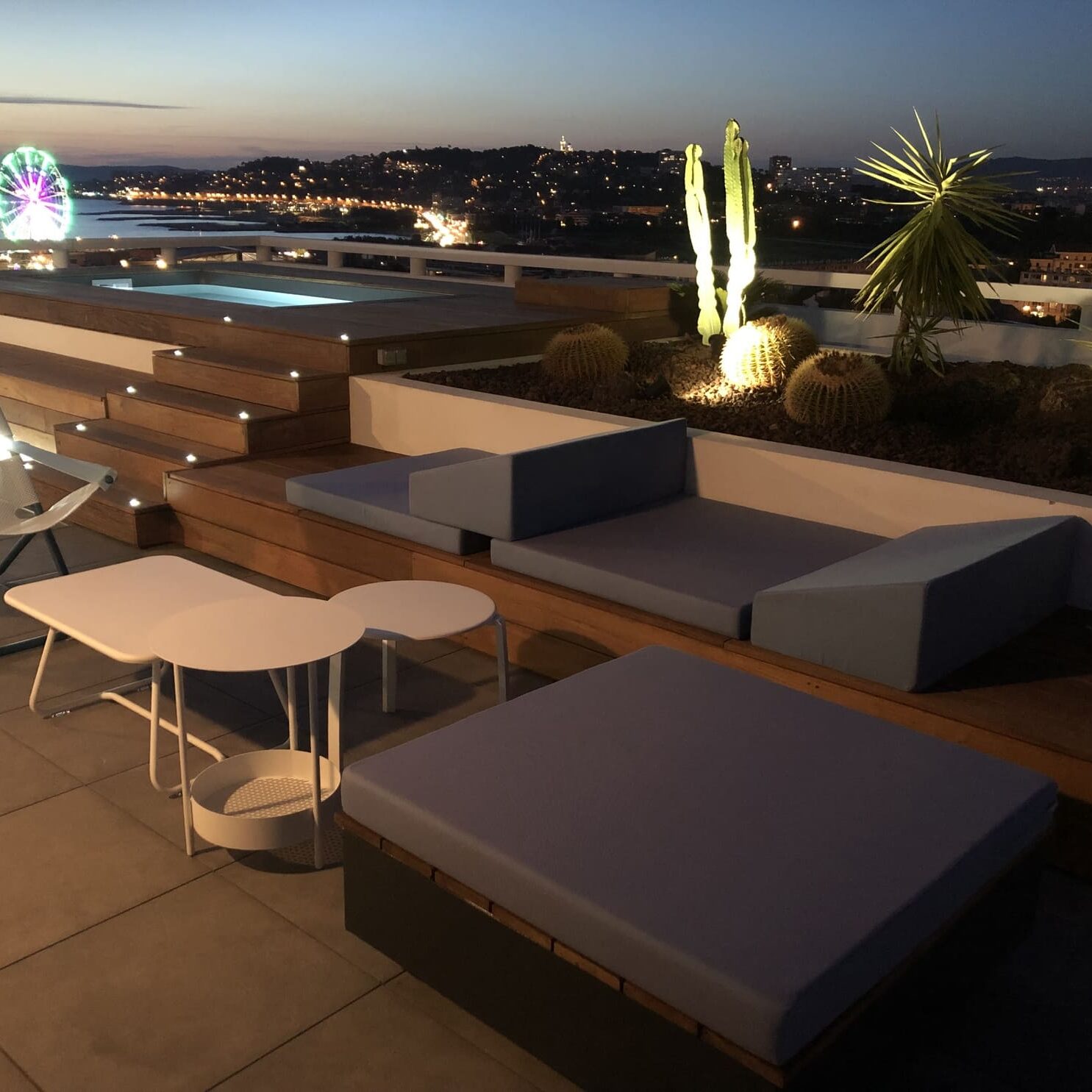 Création d'une terrasse en plein ciel à Marseille 8ème en Provence