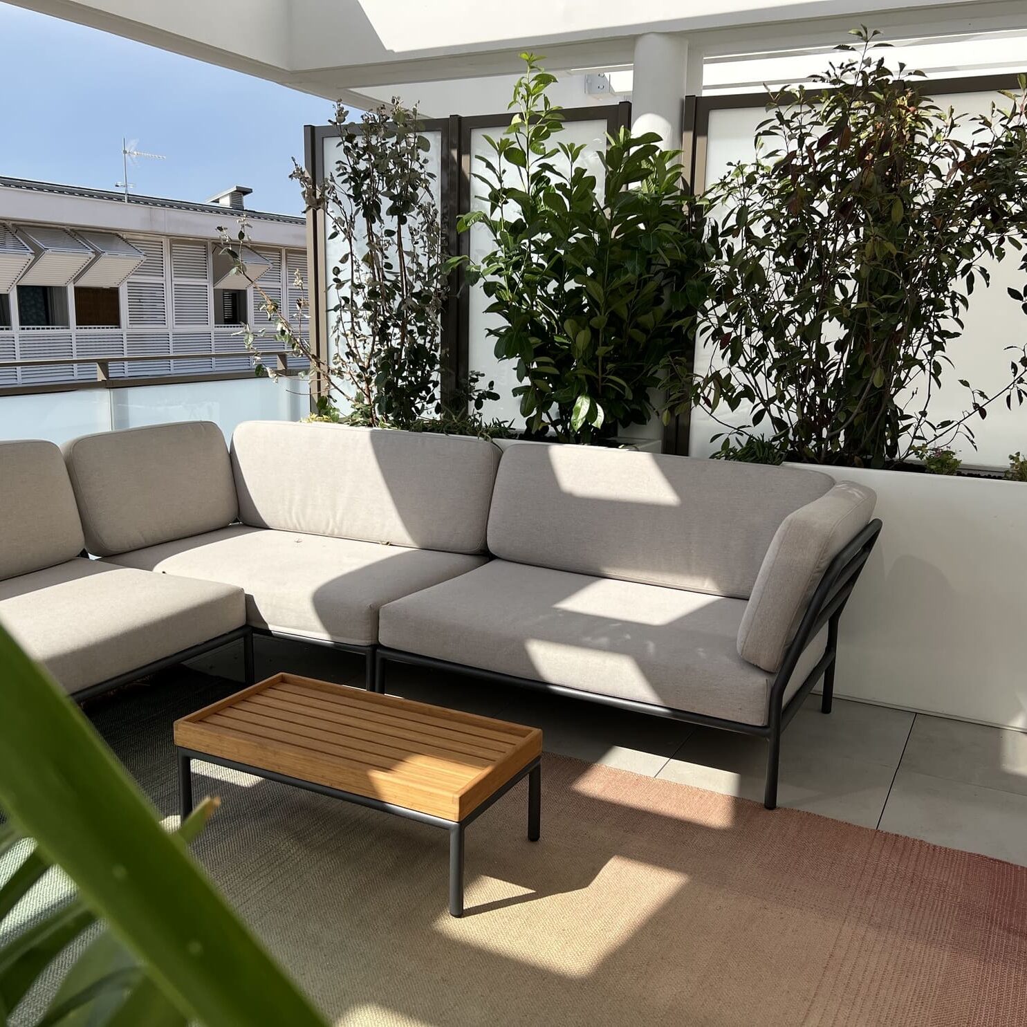 Création d'une terrasse d’un penthouse à Marseille par Bao Garden