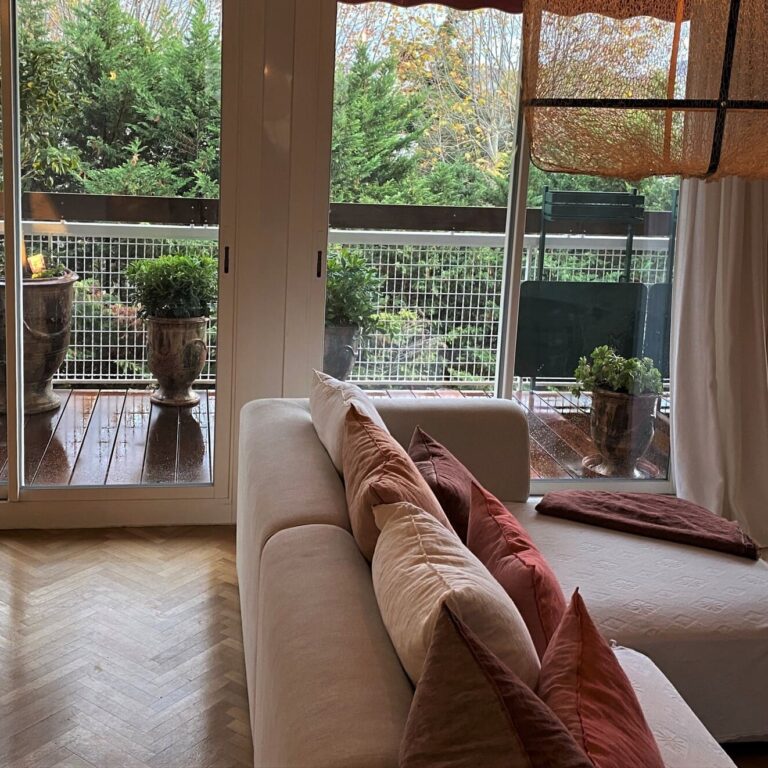 Balcon d’un appartement bourgeois à Marseille Prado en Provence