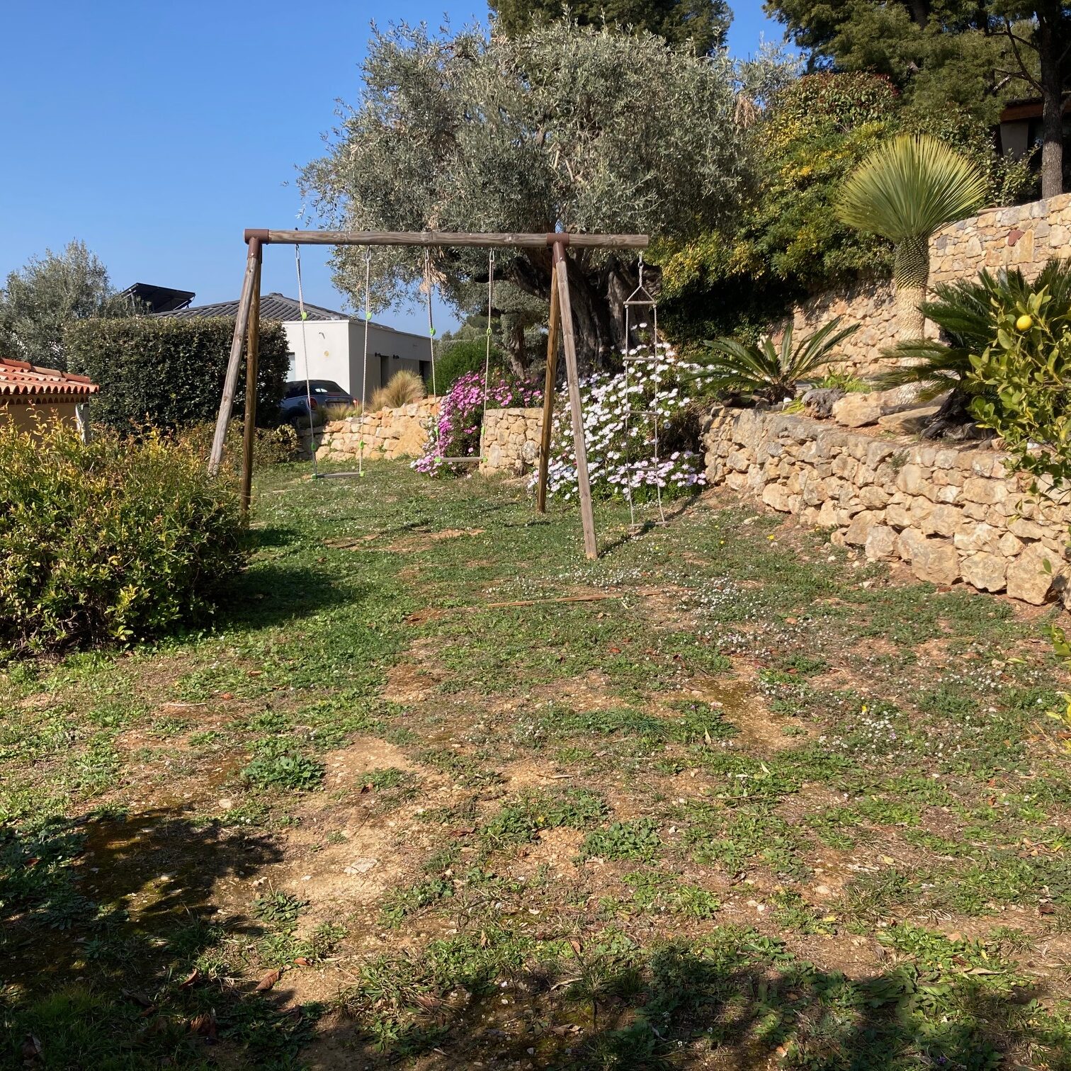 Projet d'aménagement d'un espace piscine et des extérieurs à Ollioules